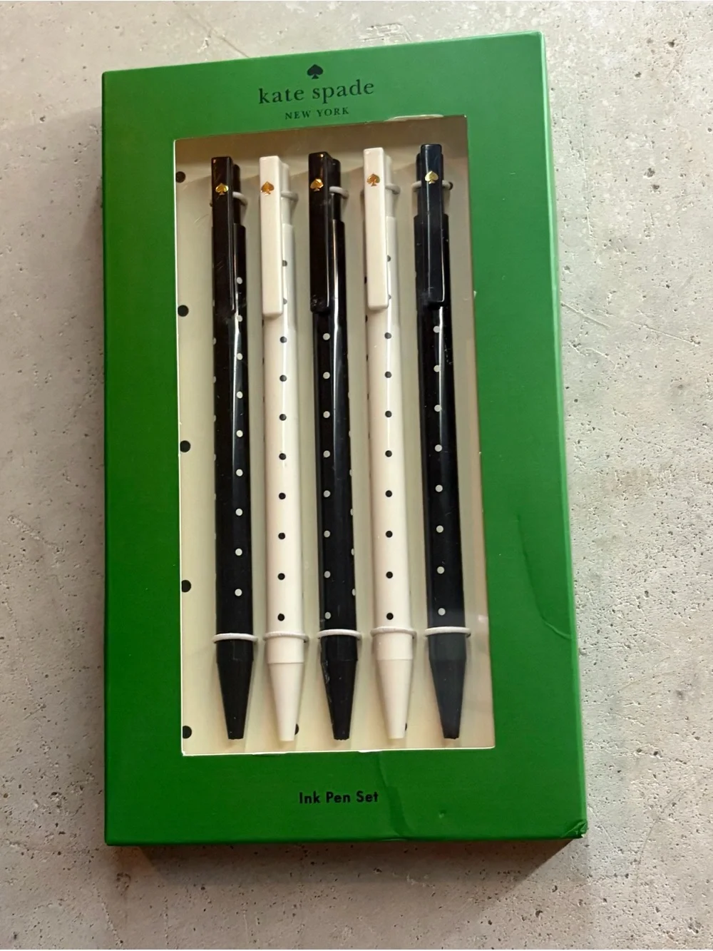 NIB Kate Spade New York Polka Dot Retractable Ink Pen Set 5 Count Black Ink